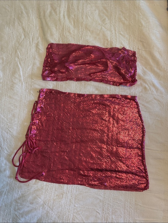 White Fox Boutique Dresses & Skirts - White Fox Boutique Shimmering Hot Pink Sequin Mini Skirt Set